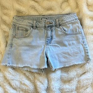 Art class, Jean shorts, light blue!